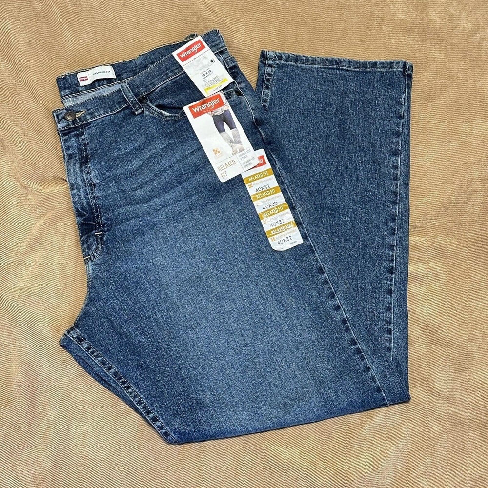 Wrangler Relaxed Fit Jeans Men's Big & Tall 40x32 Denim Jeans 5 Pockets NWT